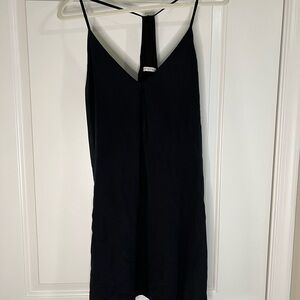 Alice + Olivia Black V-Neck Dress